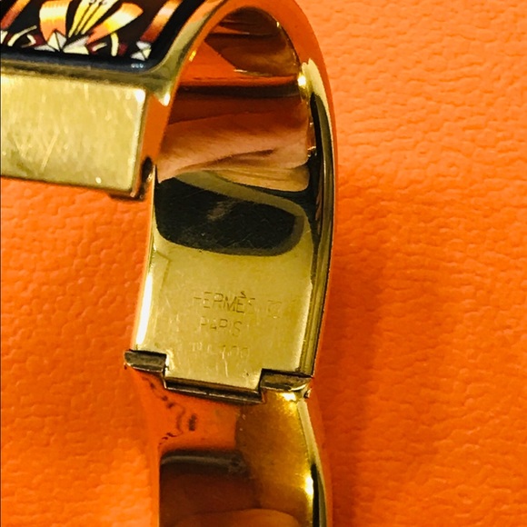 SOLD - HERMÈS Loquet Enamel Watch - Picture 16 of 16